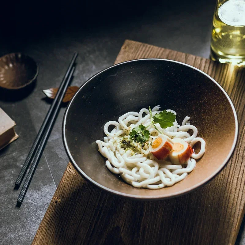 Japanese "Bamboo Hat" Ceramic Ramen Bowl – Creative Conical Noodle & Soup Bowl