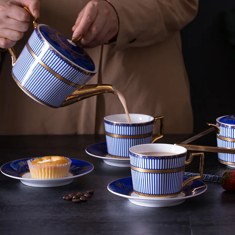 Exquisite Blue Relief Set.