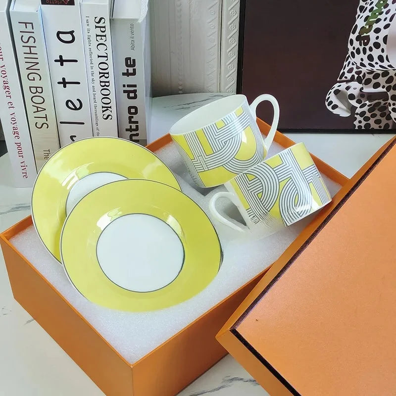 Fashionable European Style Red Tea & Coffee Set (2 Cups + 2 Plates) – Luxury Gift Box