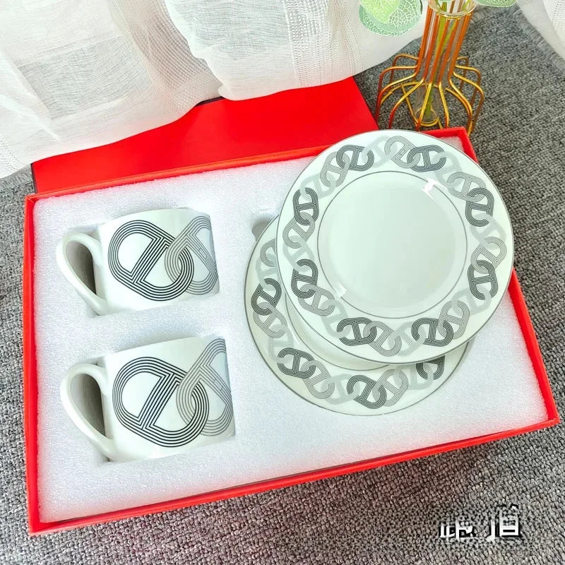Fashionable European Style Red Tea & Coffee Set (2 Cups + 2 Plates) – Luxury Gift Box