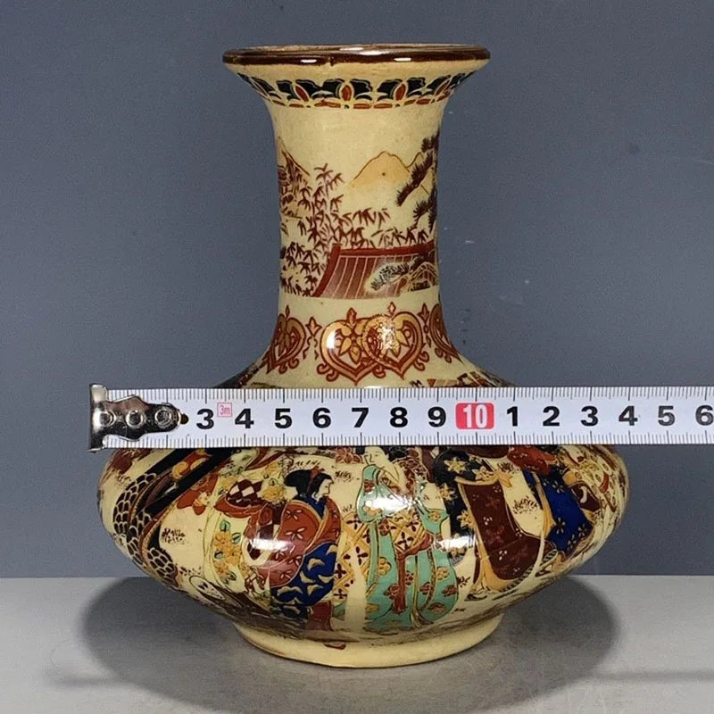 Exquisite Hand-Painted Porcelain Storage Jar – Vintage Collectible Art
