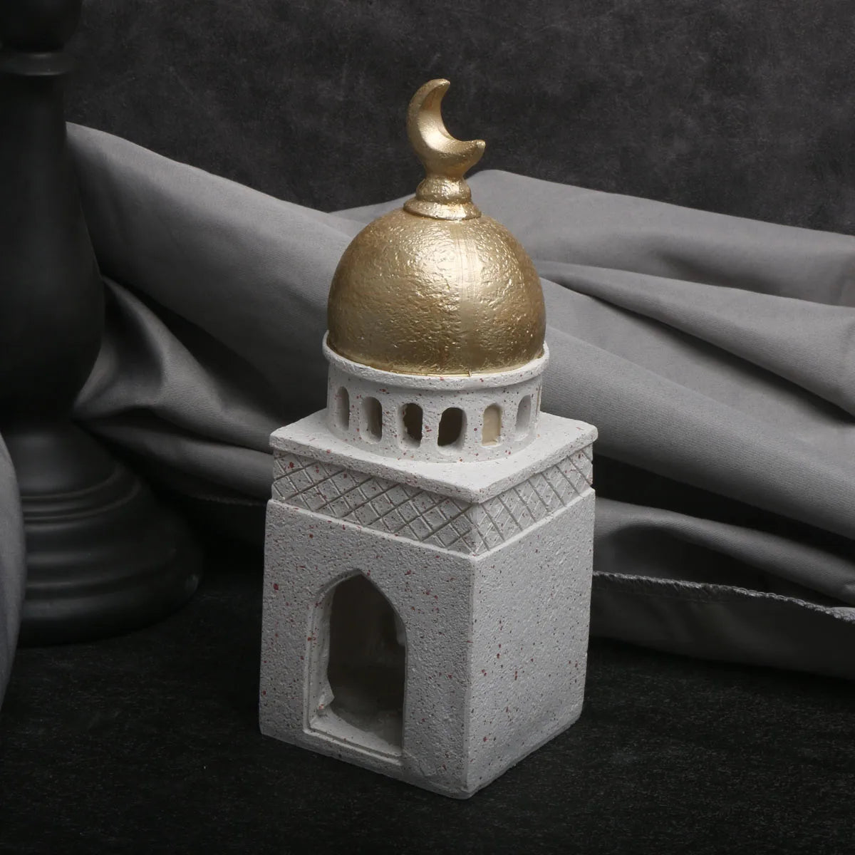 Middle Eastern Heritage Resin Statue – Luxury Indoor Decor