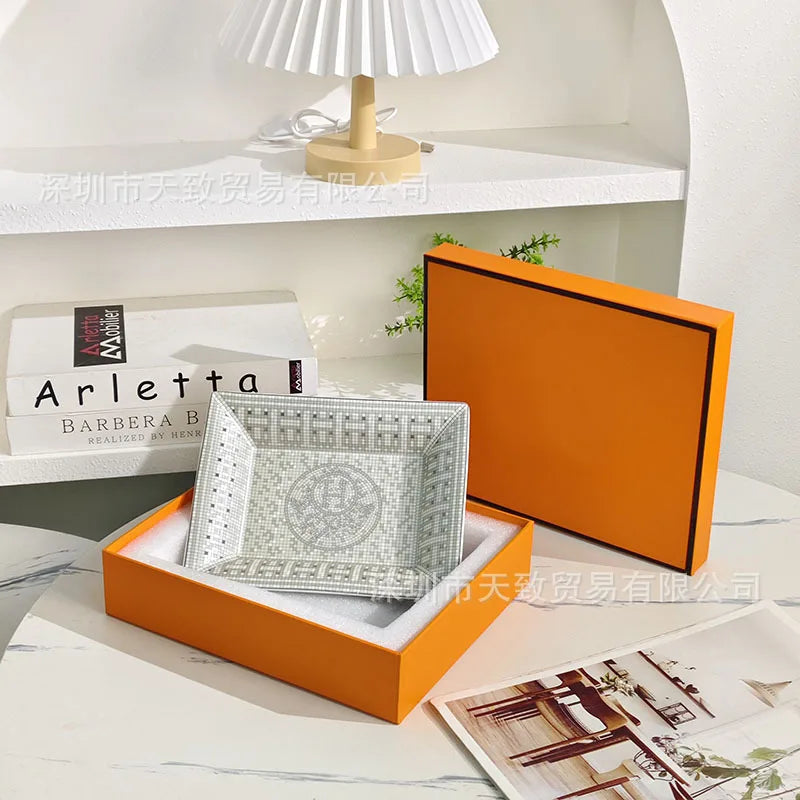Grey Ceramic Carriage Organizer – European Style Storage Box
