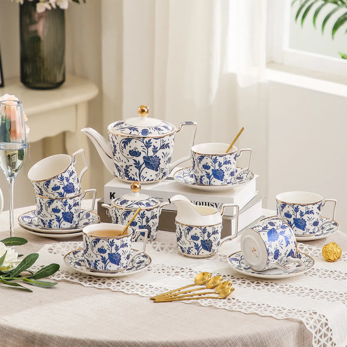 Royal Blue Ladies' Tea Set.