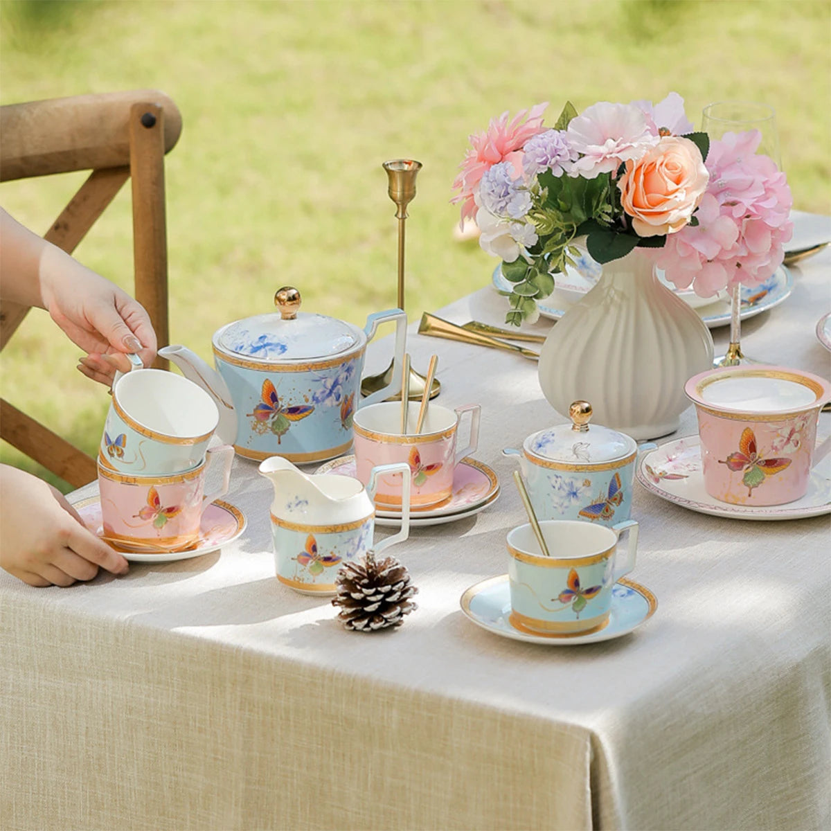 Vintage Royal Tea Collection.