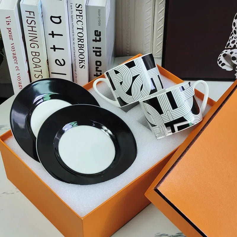 Fashionable European Style Red Tea & Coffee Set (2 Cups + 2 Plates) – Luxury Gift Box