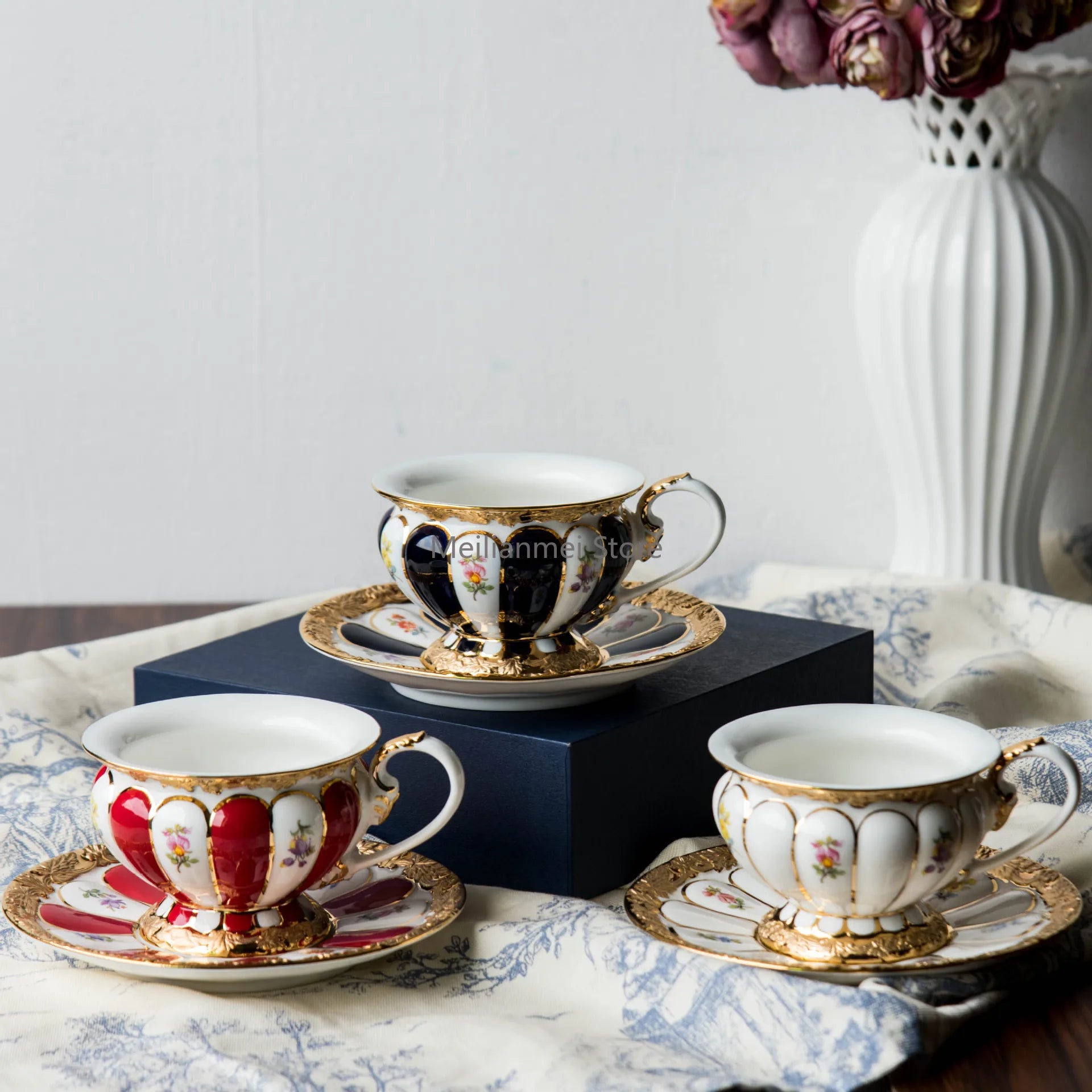 European Court Camellia Mug.
