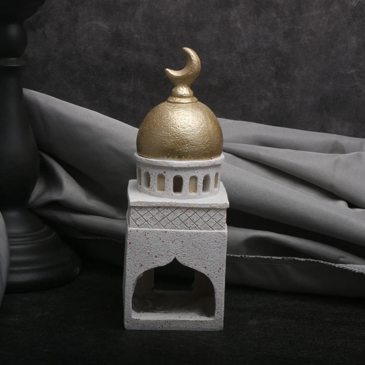 Middle Eastern Heritage Resin Statue – Luxury Indoor Decor