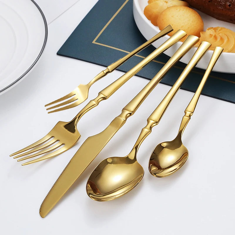Bright Gold Cutlery Set.